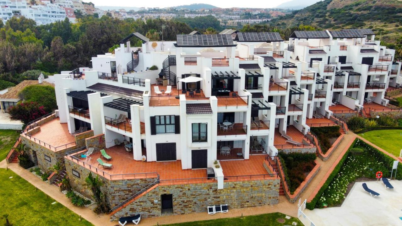 Exclusive Luxury Frontline Beach Penthouse Casares Del Mar - Estepona Exterior foto