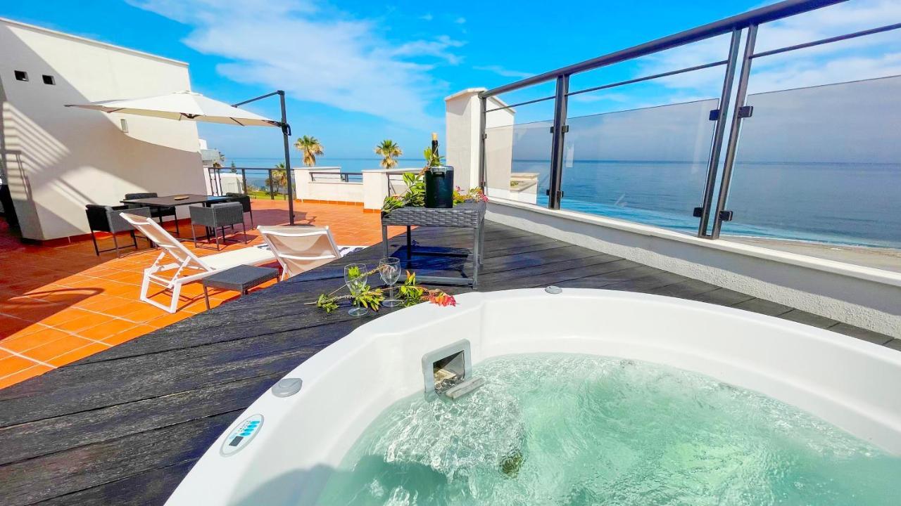 Exclusive Luxury Frontline Beach Penthouse Casares Del Mar - Estepona Exterior foto